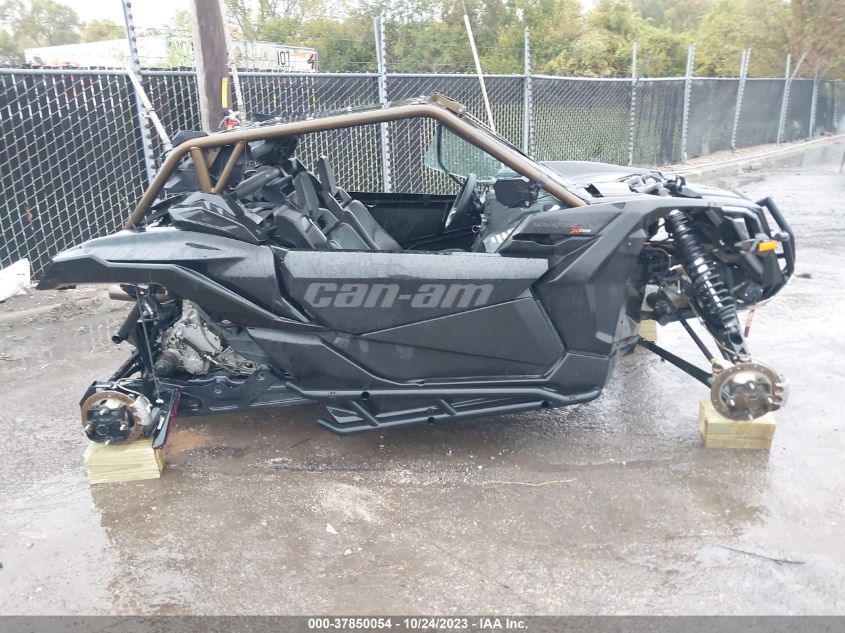 2018 CAN-AM MAVERICK X3 X RS TURBO R - 3JBVXAW43JK003375