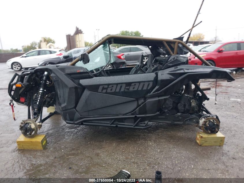 2018 CAN-AM MAVERICK X3 X RS TURBO R - 3JBVXAW43JK003375
