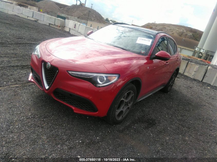 ZASPAKBN1N7D28288 Alfa Romeo Stelvio TI 2