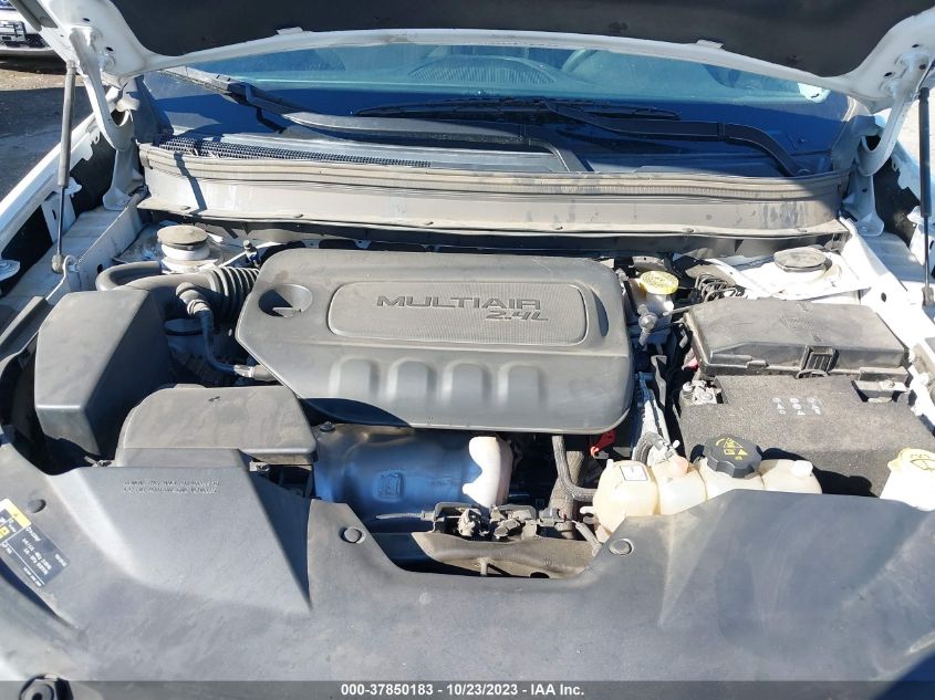 2019 JEEP CHEROKEE LATITUDE - 1C4PJLCB7KD423129