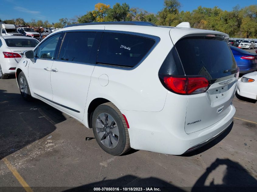 2018 CHRYSLER PACIFICA HYBRID LIMITED 2C4RC1N73JR126984