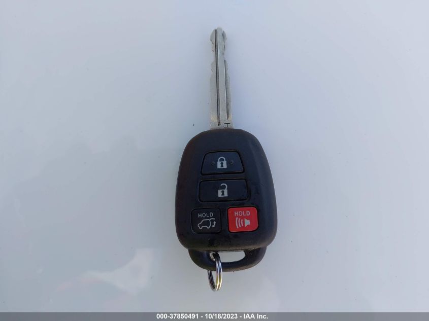 2015 TOYOTA RAV4 XLE - 2T3RFREV5FW299035