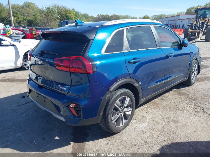 KNDCB3LC7N5512833 Kia Niro LXS SE 4