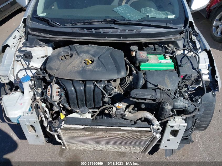 2016 HYUNDAI ELANTRA SE - 5NPDH4AEXGH739398