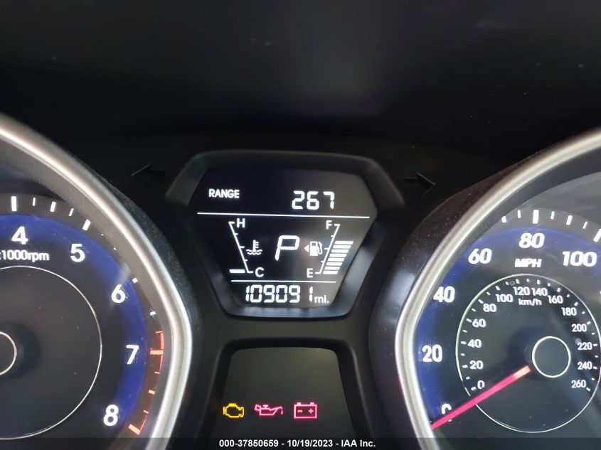 2016 HYUNDAI ELANTRA SE - 5NPDH4AEXGH739398