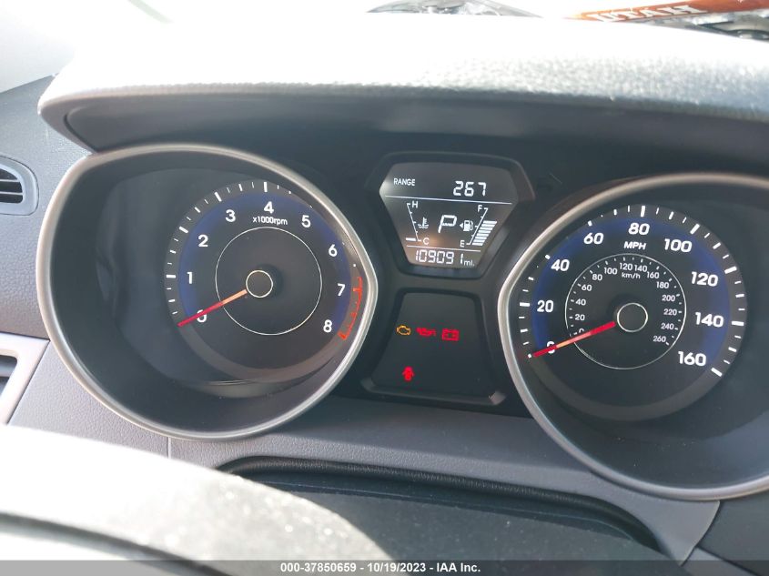 2016 HYUNDAI ELANTRA SE - 5NPDH4AEXGH739398
