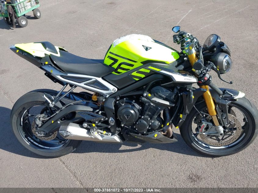 2024 TRIUMPH MOTORCYCLE STREET TRIPLE 765 MOTO2 EDITION SMTA624K2RTBM1145