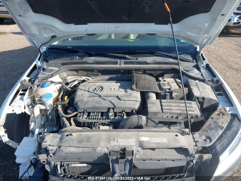 2014 VOLKSWAGEN JETTA SEDAN SE 3VWD07AJ8EM275537