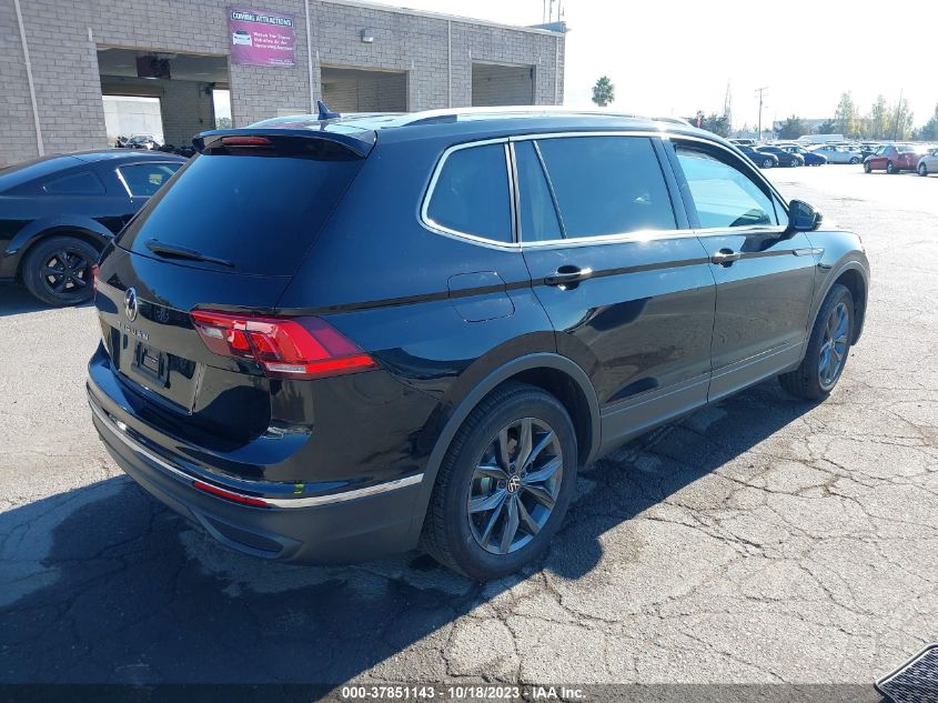 2022 VOLKSWAGEN TIGUAN SE - 3VV3B7AX3NM116519