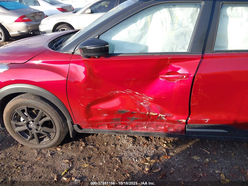 VIN 3N1CP5DV0PL496705 2023 NISSAN KICKS SR