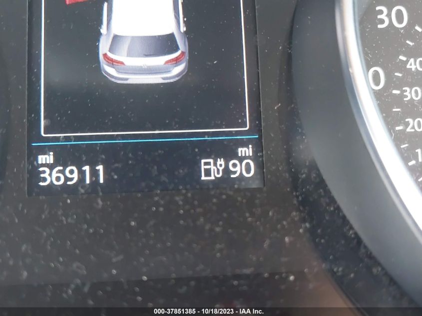 2019 VOLKSWAGEN E-GOLF SE - WVWKR7AU8KW919219