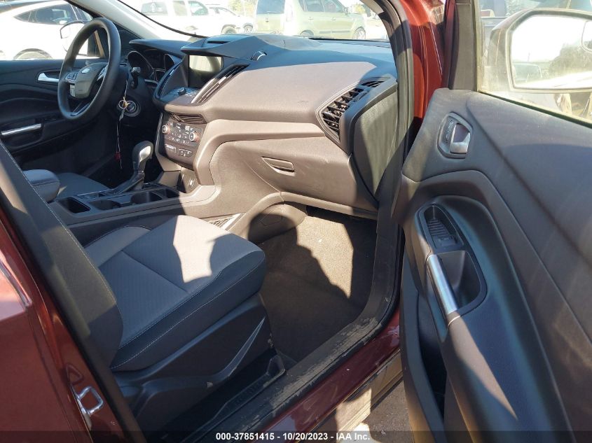 2018 FORD ESCAPE SE - 1FMCU9GD1JUB10852