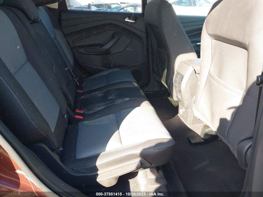 2018 FORD ESCAPE SE - 1FMCU9GD1JUB10852