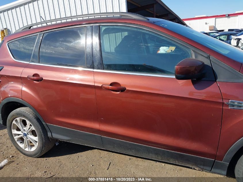 2018 FORD ESCAPE SE - 1FMCU9GD1JUB10852