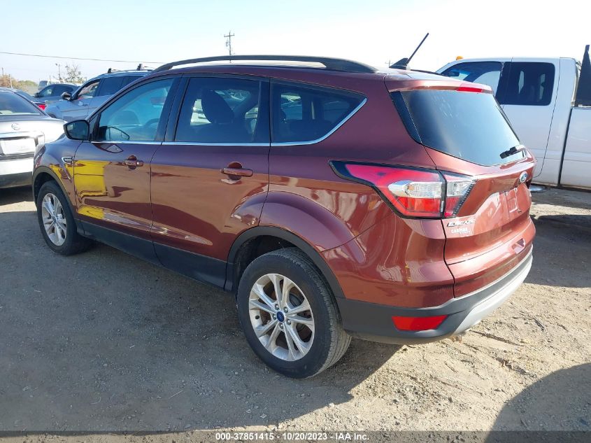 2018 FORD ESCAPE SE - 1FMCU9GD1JUB10852
