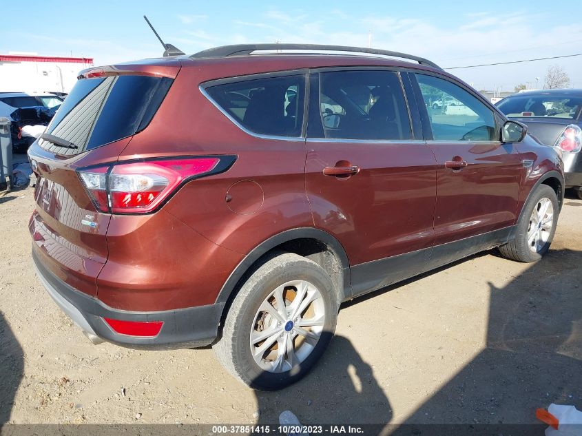 2018 FORD ESCAPE SE - 1FMCU9GD1JUB10852