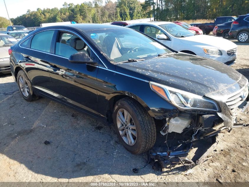 2015 HYUNDAI SONATA 2.4L SE - 5NPE24AF2FH222352