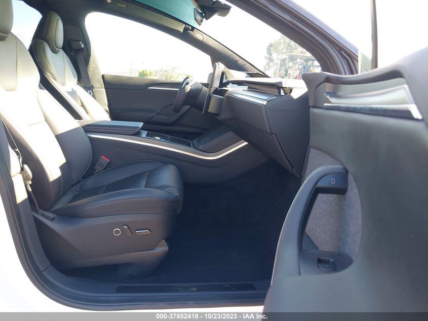 VIN 7SAXCBE6XNF349788 2022 TESLA MODEL X