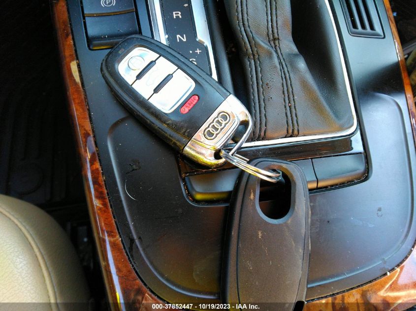 2013 AUDI A4 PREMIUM - WAUBFAFL0DN016770