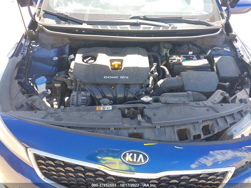 VIN 3KPFK4A78JE175368 2018 KIA FORTE LX