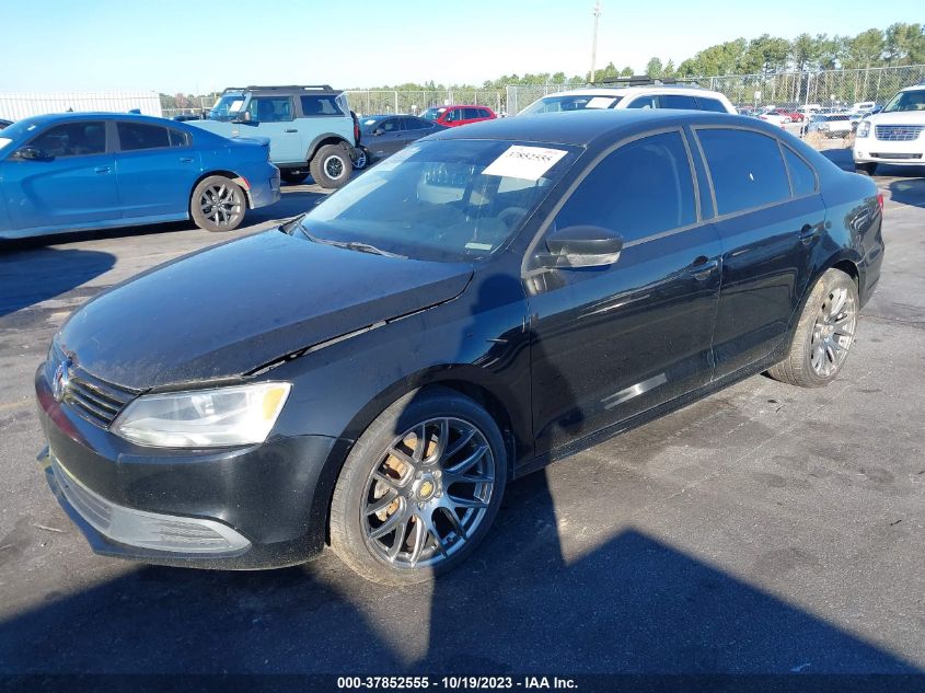 2014 VOLKSWAGEN JETTA SEDAN S 3VW2K7AJ1EM392040