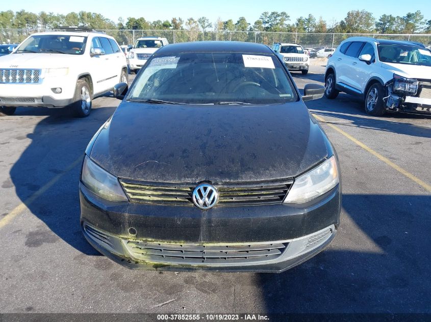 2014 VOLKSWAGEN JETTA SEDAN S 3VW2K7AJ1EM392040