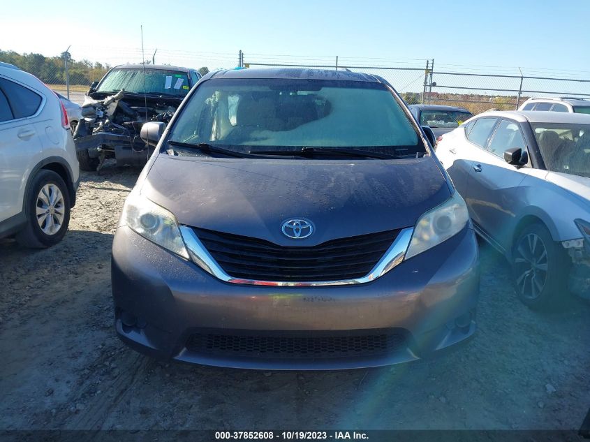 2013 TOYOTA SIENNA LE - 5TDKK3DC8DS325748