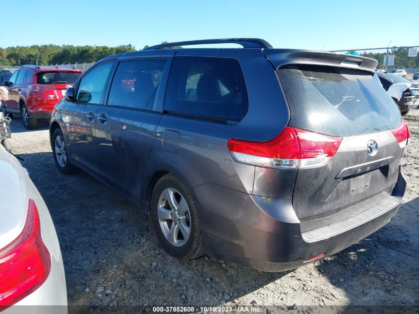 2013 TOYOTA SIENNA LE - 5TDKK3DC8DS325748
