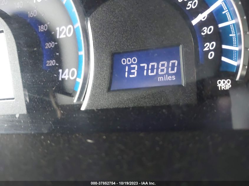2013 TOYOTA CAMRY HYBRID LE/XLE - 4T1BD1FK7DU065711