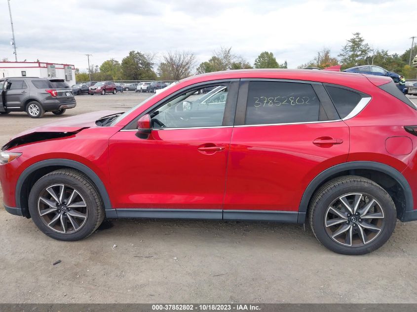 VIN: JM3KFBCM7J0409686 2018 MAZDA CX-5 TOURING