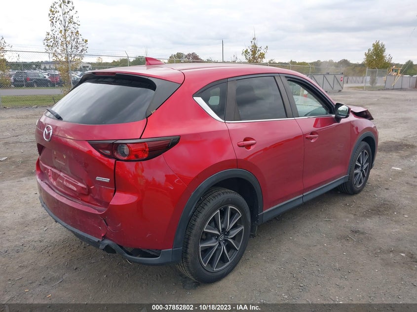 VIN JM3KFBCM7J0409686 2018 MAZDA CX-5 TOURING