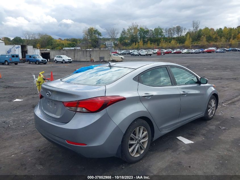 2016 HYUNDAI ELANTRA SE - 5NPDH4AEXGH768206