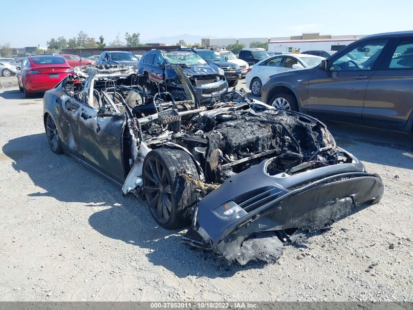 2015 TESLA MODEL S - 5YJSA1E2109109378