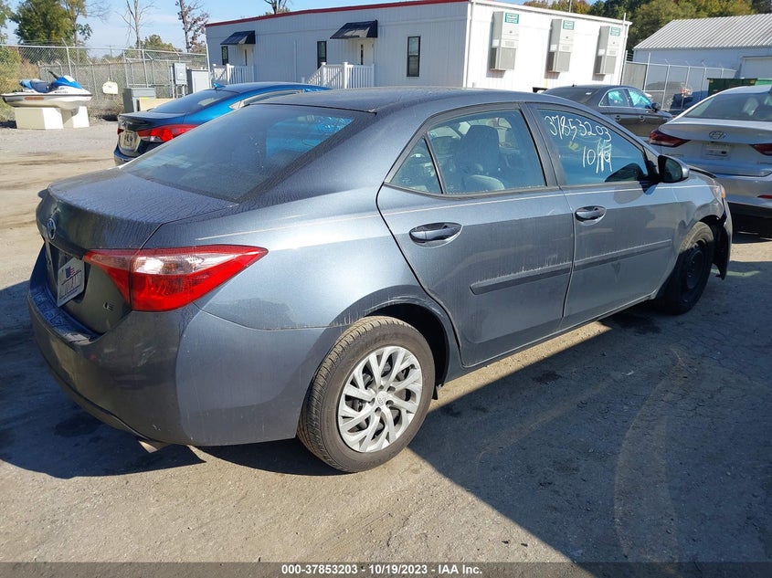 VIN 2T1BURHEXJC002833 2018 TOYOTA COROLLA L/LE/XLE/SE/XSE