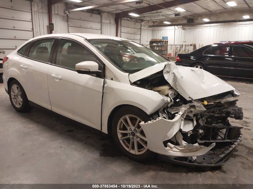 2016 FORD FOCUS SE - 1FADP3F22GL208905