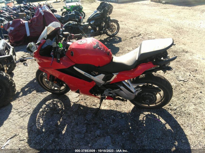 2015 HONDA VFR800 F JH2RC7958FK100129