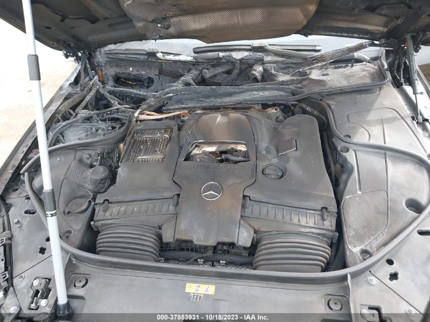 2018 MERCEDES-BENZ AMG S 63 4MATIC WDDUG8JB8JA394733