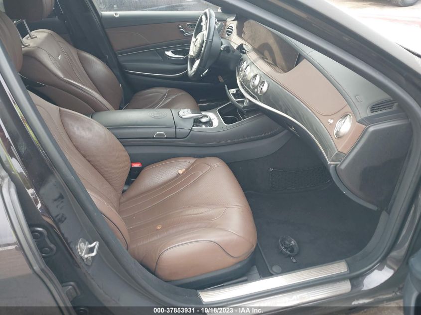 2018 MERCEDES-BENZ AMG S 63 4MATIC WDDUG8JB8JA394733