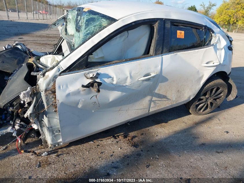 2019 MAZDA MAZDA3 - JM1BPAJMXK1132014