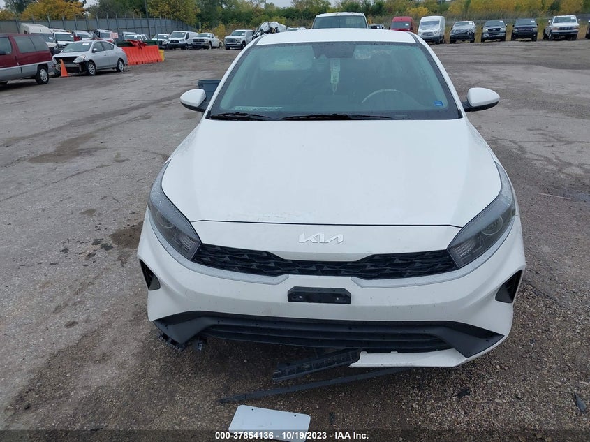 VIN 3KPF24AD6PE631348 2023 KIA FORTE LX/LXS