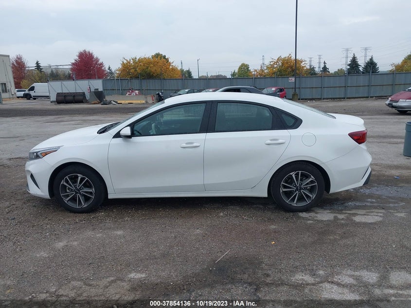 VIN 3KPF24AD6PE631348 2023 KIA FORTE LX/LXS
