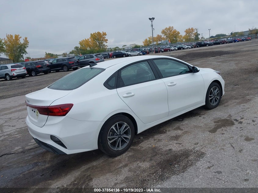 VIN 3KPF24AD6PE631348 2023 KIA FORTE LX/LXS