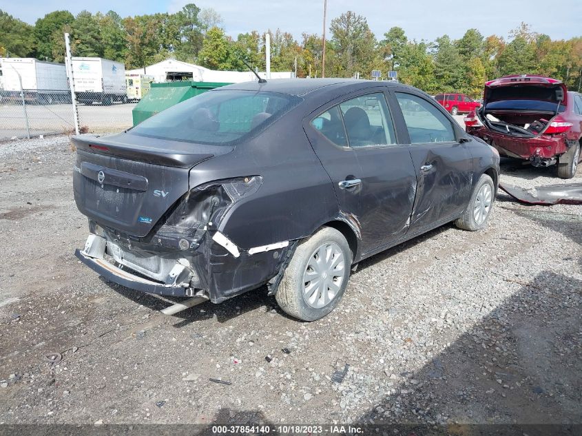 2015 NISSAN VERSA SV 3N1CN7AP2FL837317