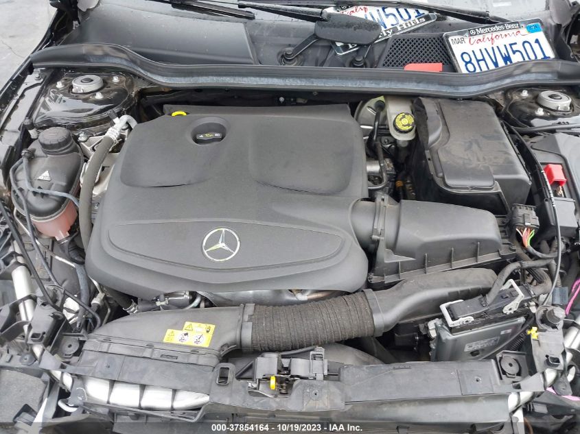 2019 MERCEDES-BENZ GLA 250 - WDCTG4EB7KU009925
