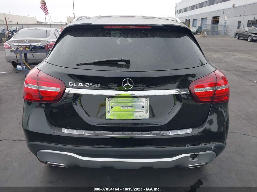 2019 MERCEDES-BENZ GLA 250 - WDCTG4EB7KU009925