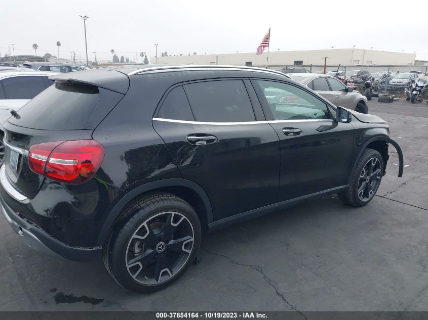 2019 MERCEDES-BENZ GLA 250 - WDCTG4EB7KU009925