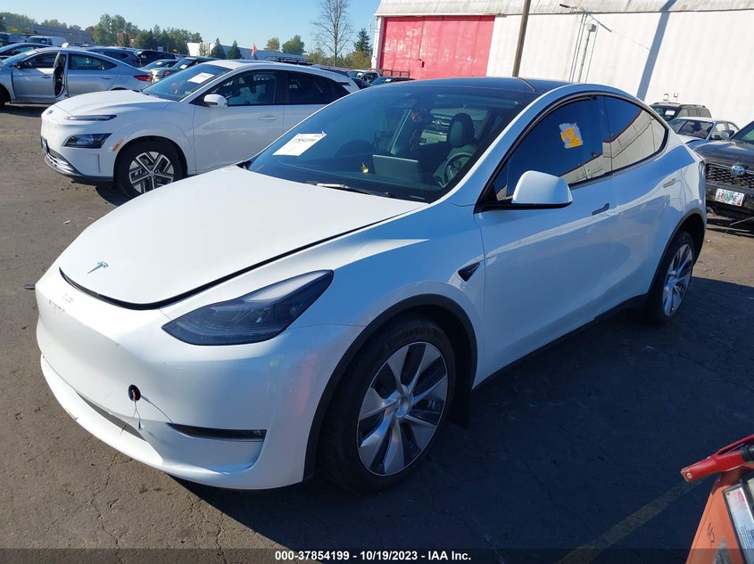 VIN 7SAYGDEE5PF754410 2023 TESLA MODEL Y