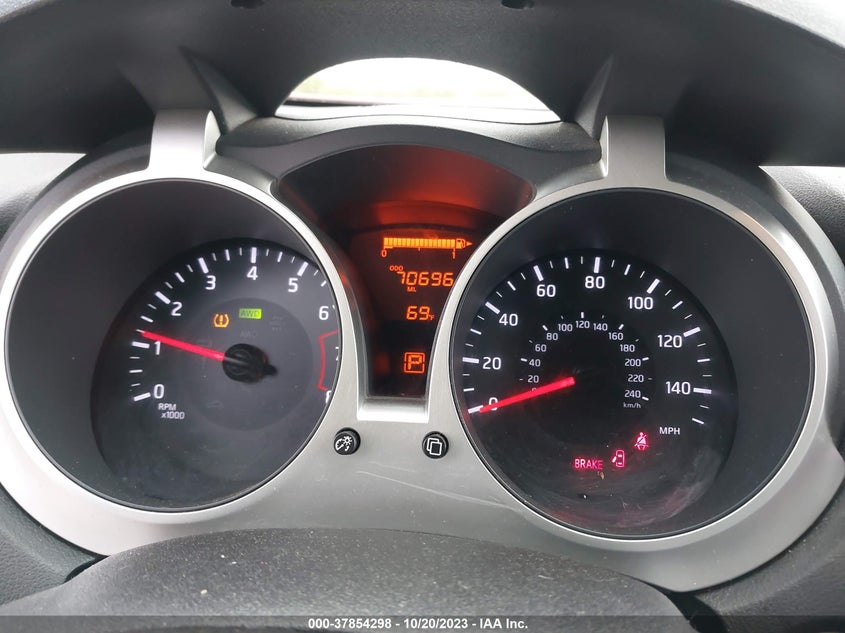 VIN JN8AF5MV3HT750304 2017 NISSAN JUKE SV