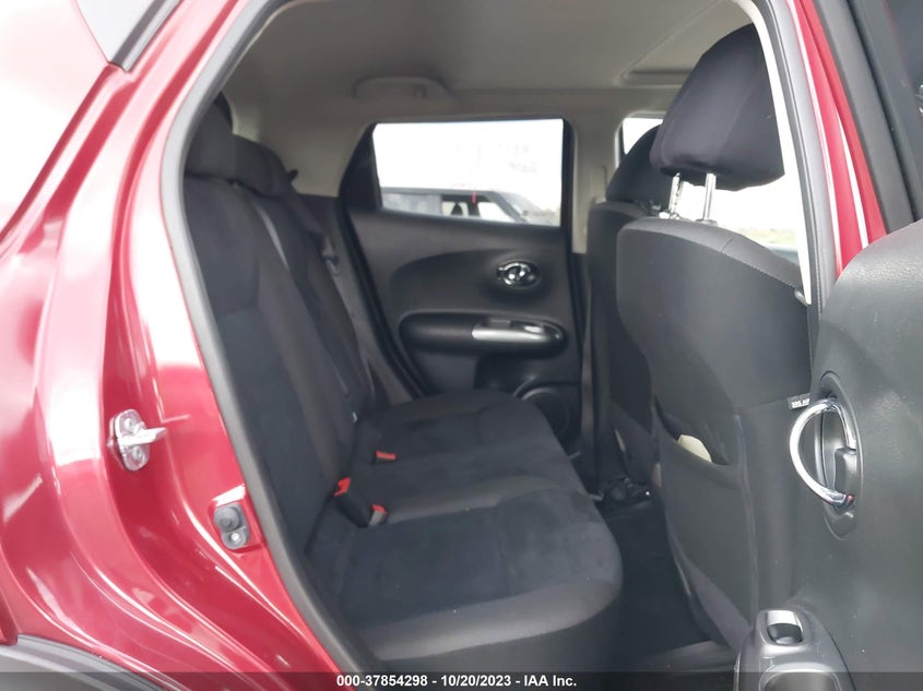VIN JN8AF5MV3HT750304 2017 NISSAN JUKE SV