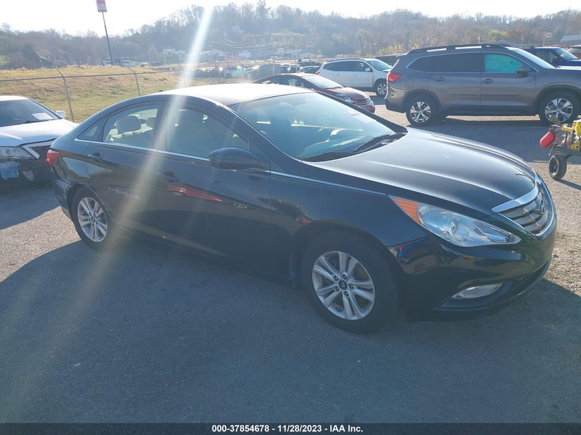 2013 HYUNDAI SONATA